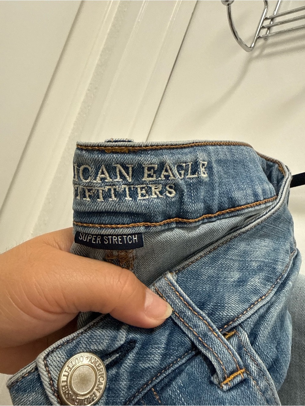 American Eagle Outfitters Women’s Light Blue Super Stretch Jeggings